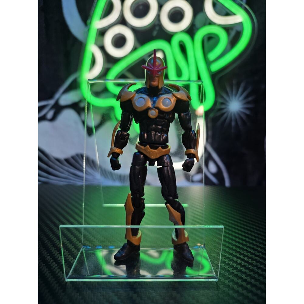 Hasbro Marvel Universe Nova 3.75" 2013